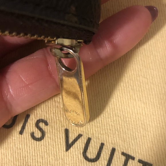 Authentic LV zippy coin purse - SOLD - Picture 4 of 8